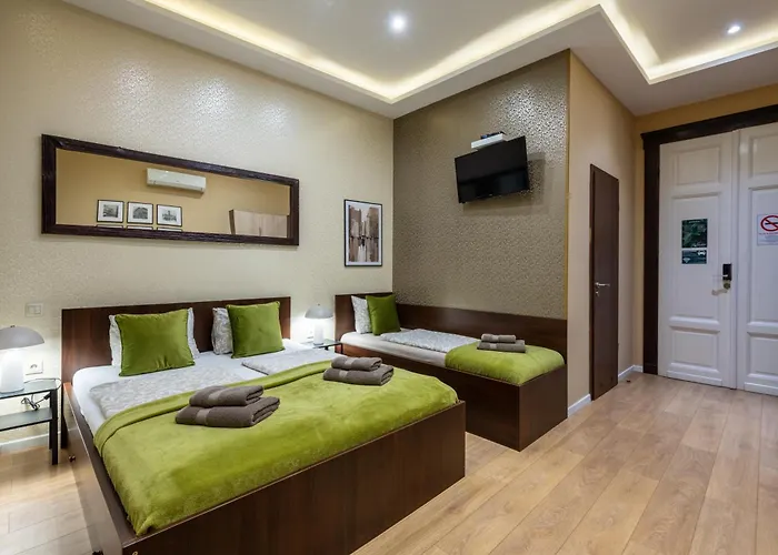 布达佩斯假日公寓