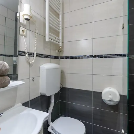 Holidays Будапешт